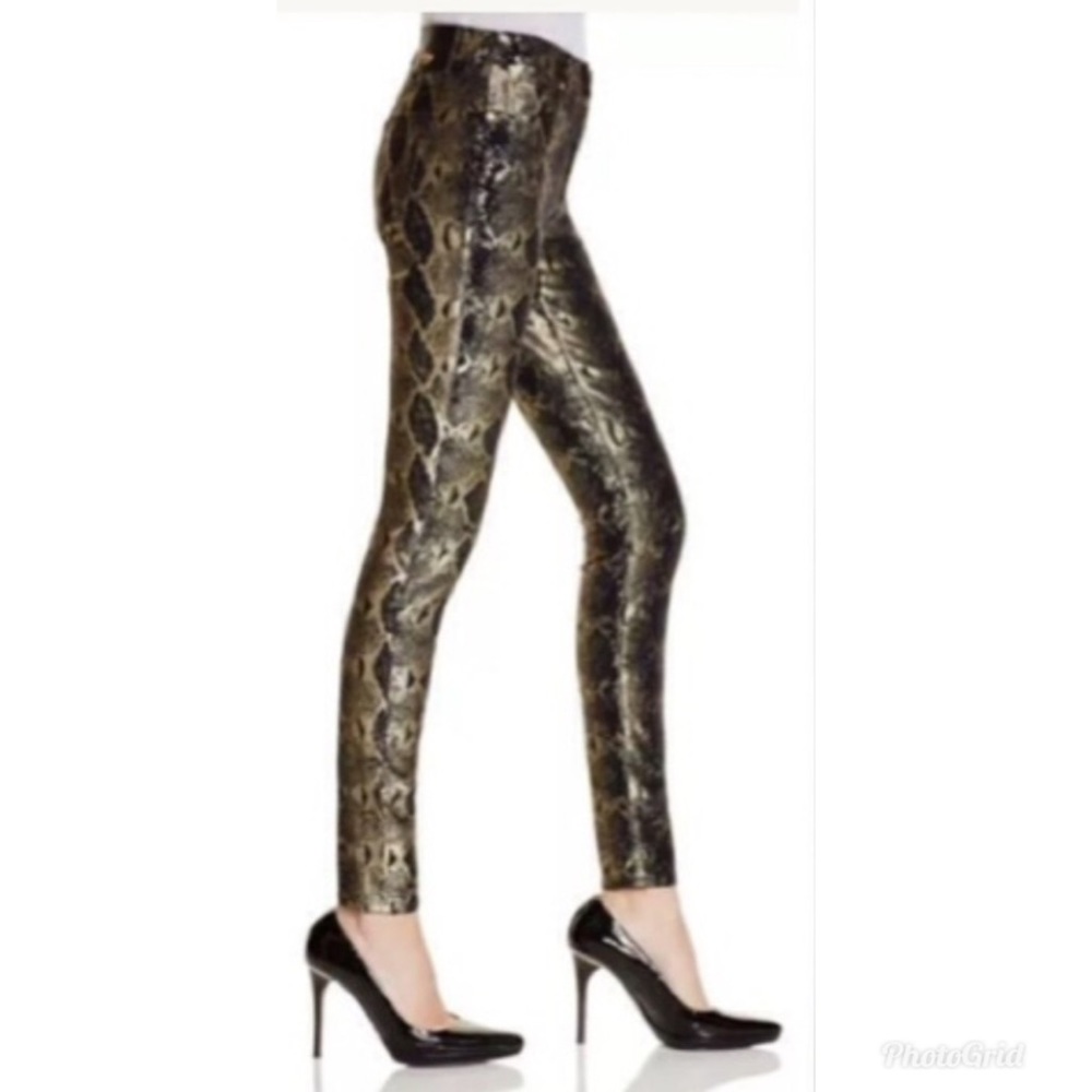 True Religion Halle Skinny Jeans in iBlack Python