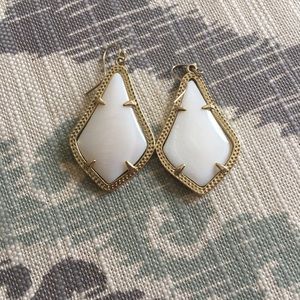 Kendra Scott white Alex earrings. EUC