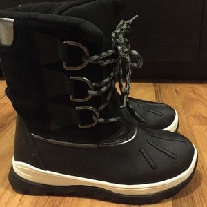 Snow boots aldo