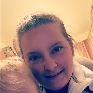 Meet your Posher, Tarah