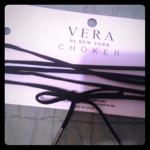 Black multi wear choker Make an offer