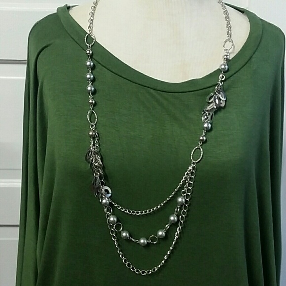 Green long sleeve blouse❤ host pick - Picture 4 of 4