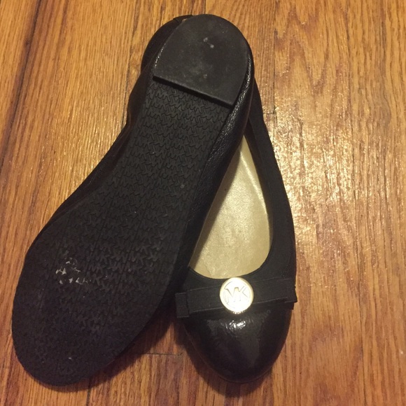 Michael kors flats size 8 - Picture 2 of 4