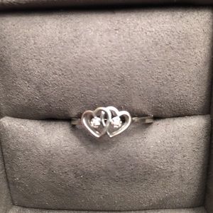 10k white gold and real 💎 heart ring