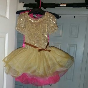 Girls costume