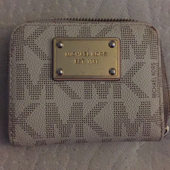 Authentic MK wallet