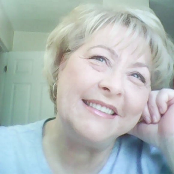 Meet your Posher, Sherry