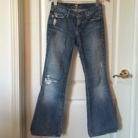 7 for All Mankind denim. Nice distress details. - Picture 3 of 4