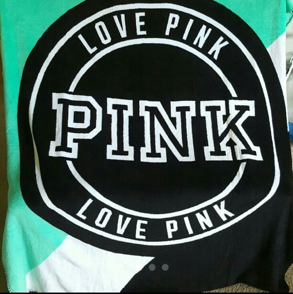 ! SOLD ON Ⓜ! LOVE PINK Throw Blanket - Picture 2 of 2