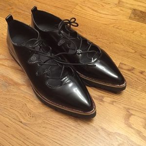 Lace Up Flats EU 39 - US 9