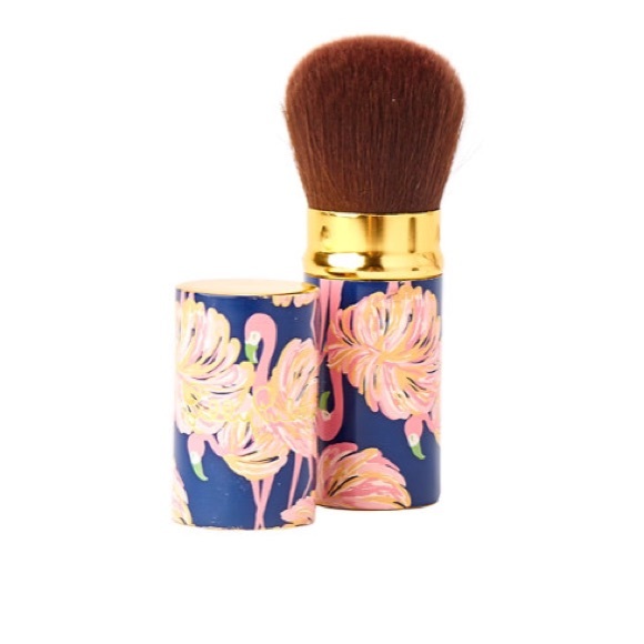 Lilly Pulitzer Kabuki Brush