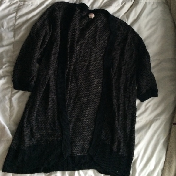 Super cute cardigan - Picture 1 of 2
