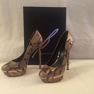 Brian Atwood Platform Pumps