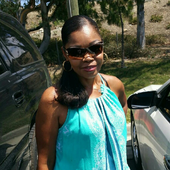 Meet your Posher, Brenda