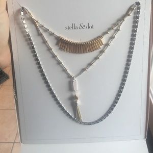 Stella + Dot new in box Riad necklace.