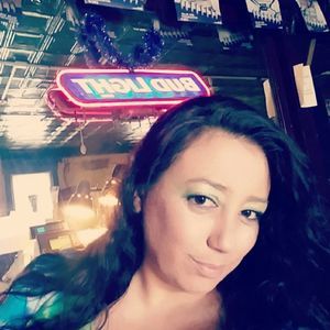 Meet your Posher, Teisha