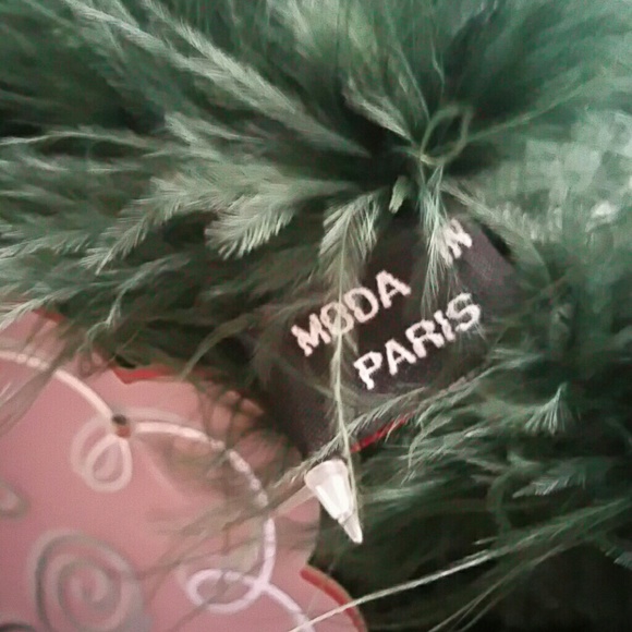 Ostrich feather blanket scarf Imported from Spain - Picture 4 of 4