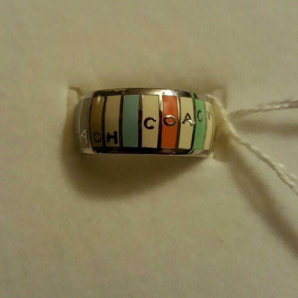 Coach ring - Picture 1 of 1