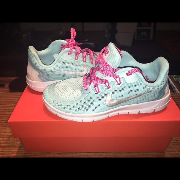 Brand new Nike Free 5