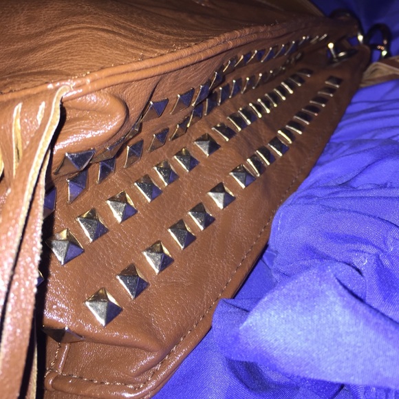 Fringe studded purse - Picture 4 of 4