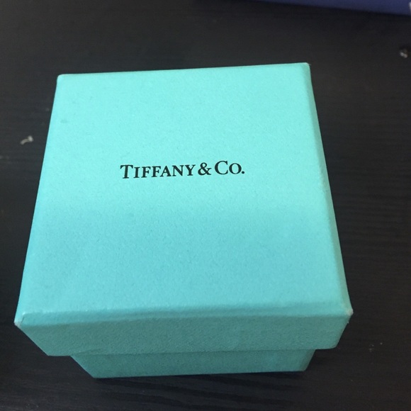 Tiffany harmony diamond ring - Picture 1 of 3