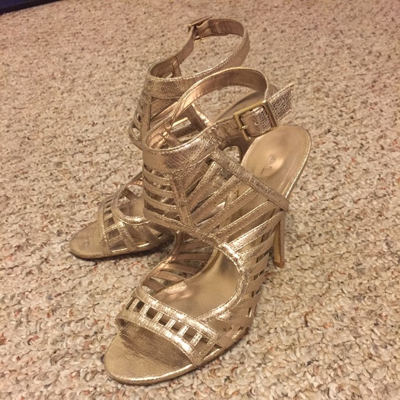 SALE! Metallic cage heels from Aldo