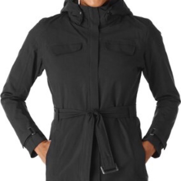 REI La Selva Trench Coat Rain Jacket in black