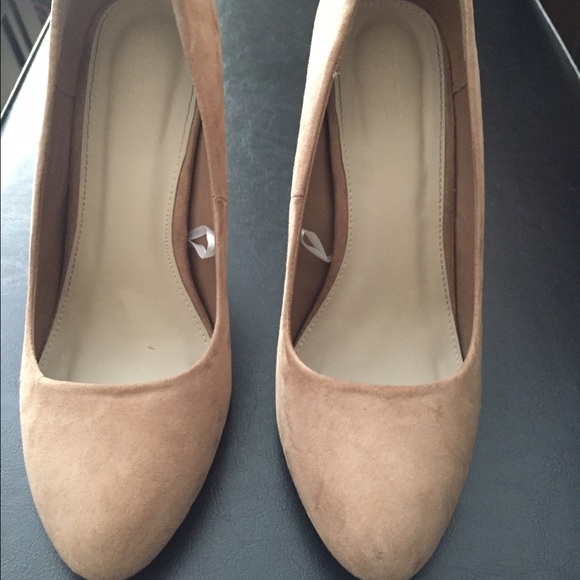 forever 21 beige heels
