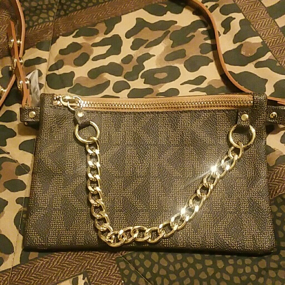 Michael Kors Handbags - Bundle for gwells only