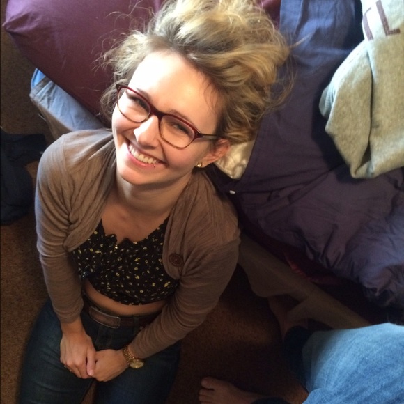 Meet your Posher, Allison