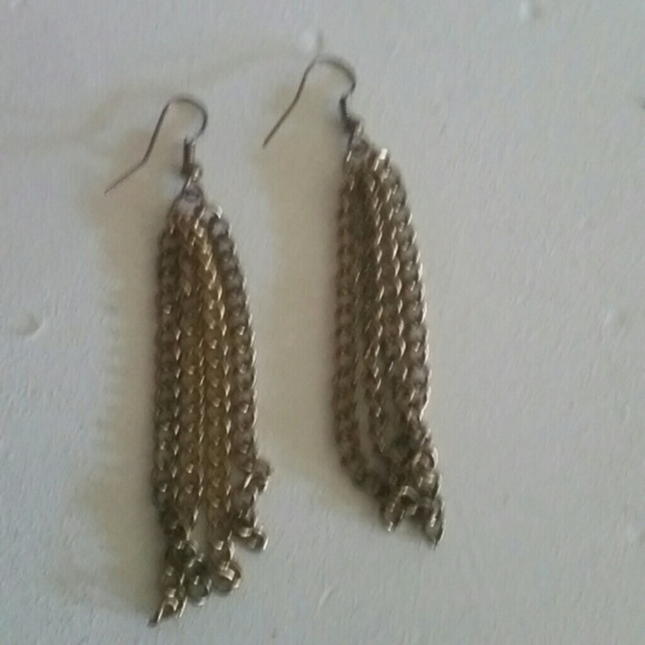 Gold tone chain dangle earrings