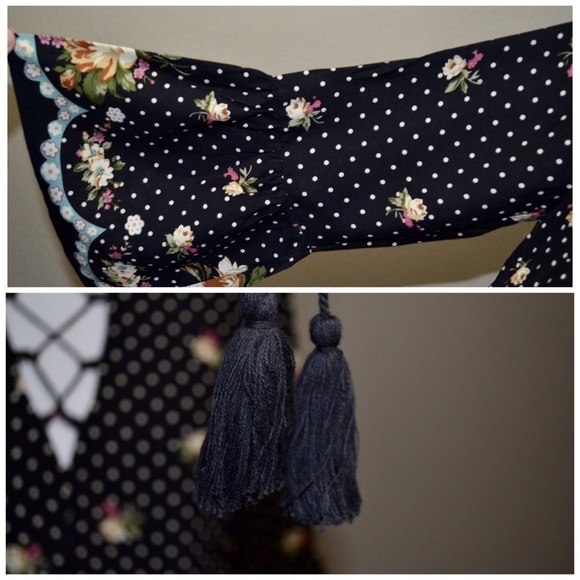 HP 10/24πPolk-a-Dot & Floral Print Peasant Dress - Picture 4 of 4