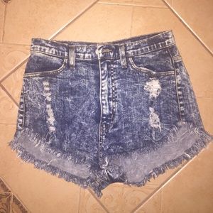 High Waisted Shorts Large