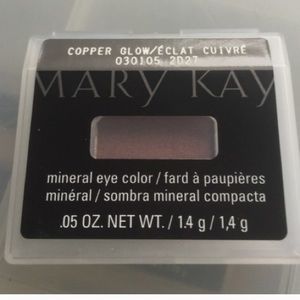 2 copper glow shadows