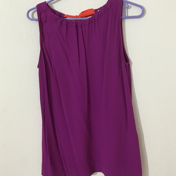 A very cute Kate spade top