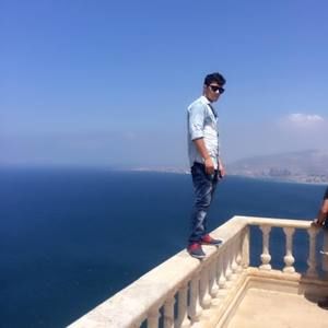 Meet your Posher, Issam