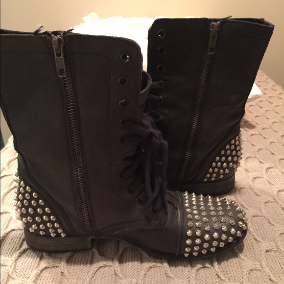 Steve Madden combat boots