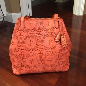 Great Fall Purse-lots of extra pockets/zippers!