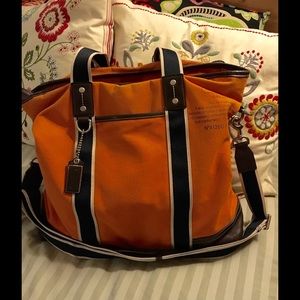 Coach Getaway Tote/Unisex