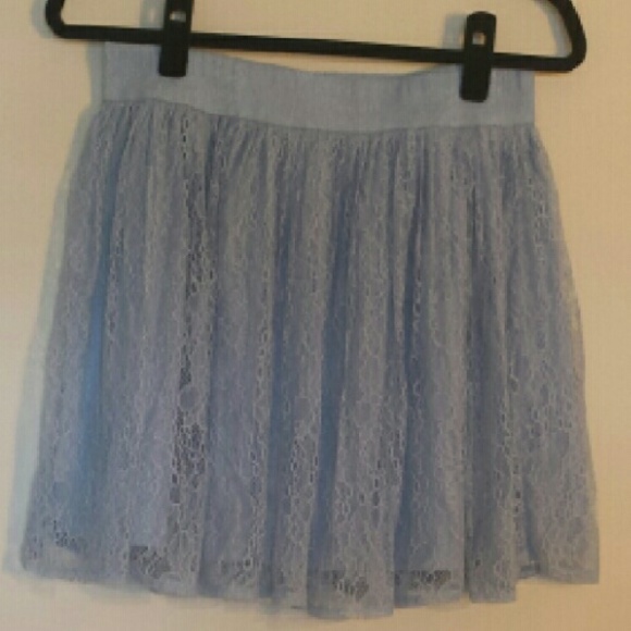 Forever 21 blue lacy skirt size L