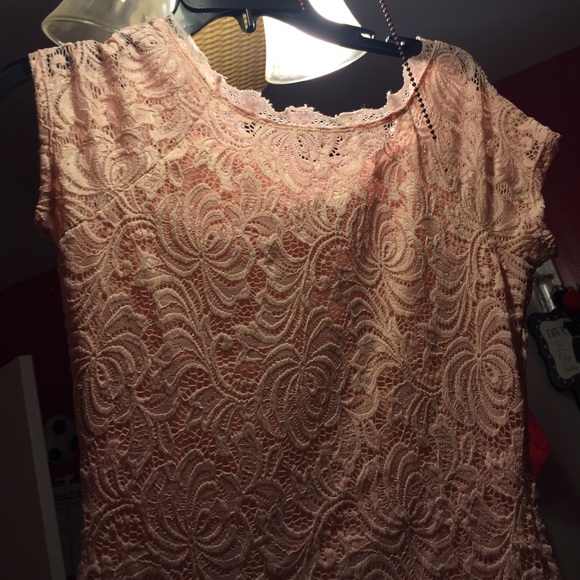 Wore it to a formal event and didn't wear it again - Picture 2 of 4