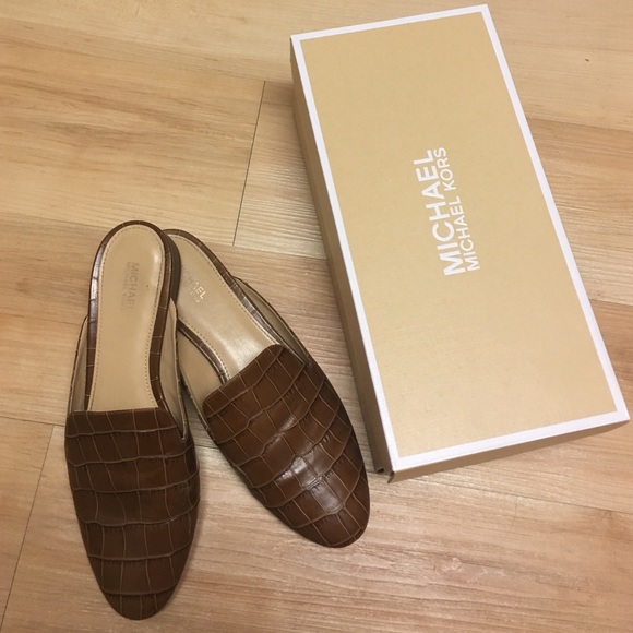 michael kors natasha slide