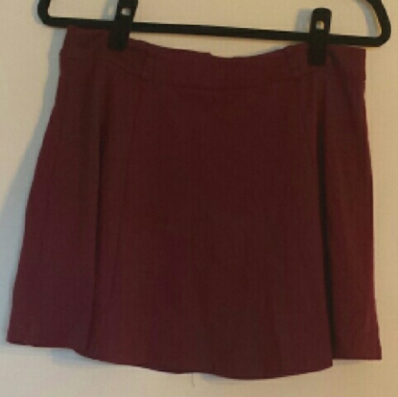 Deep red forever 21 skater skirts size L