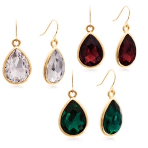 18 KT crystal earrings 🎉HP🎉