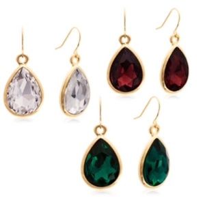 18 KT crystal earrings 🎉HP🎉