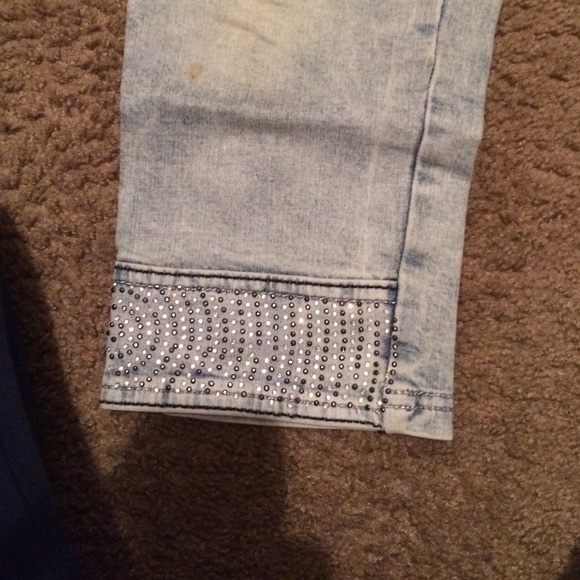 30$$$ - Picture 3 of 4