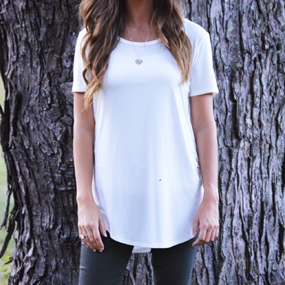 🎀New Arrival🎀 Ever So Soft Short Sleeves - Ivory - Picture 2 of 4