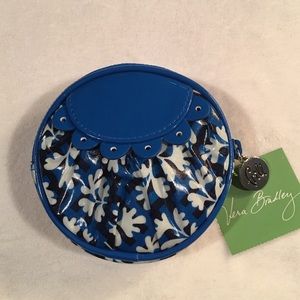 Vera Bradley 🌸 Frill Peek-a-Boo Coin purse