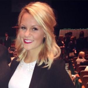 Meet your Posher, Anna