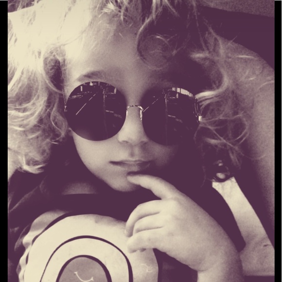 โค๏ธ Meet our newest bundle of joy โบ๏ธ - Picture 2 of 5